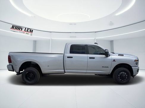 New 2026 RAM 3500 Big Horn AWD/4WD image 2