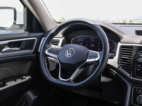 Used 2022 Volkswagen Atlas SE FWD image 15