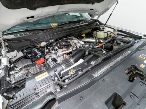 Used 2024 Ford F350 Limited w/ FX4 Off-Road Package image 42