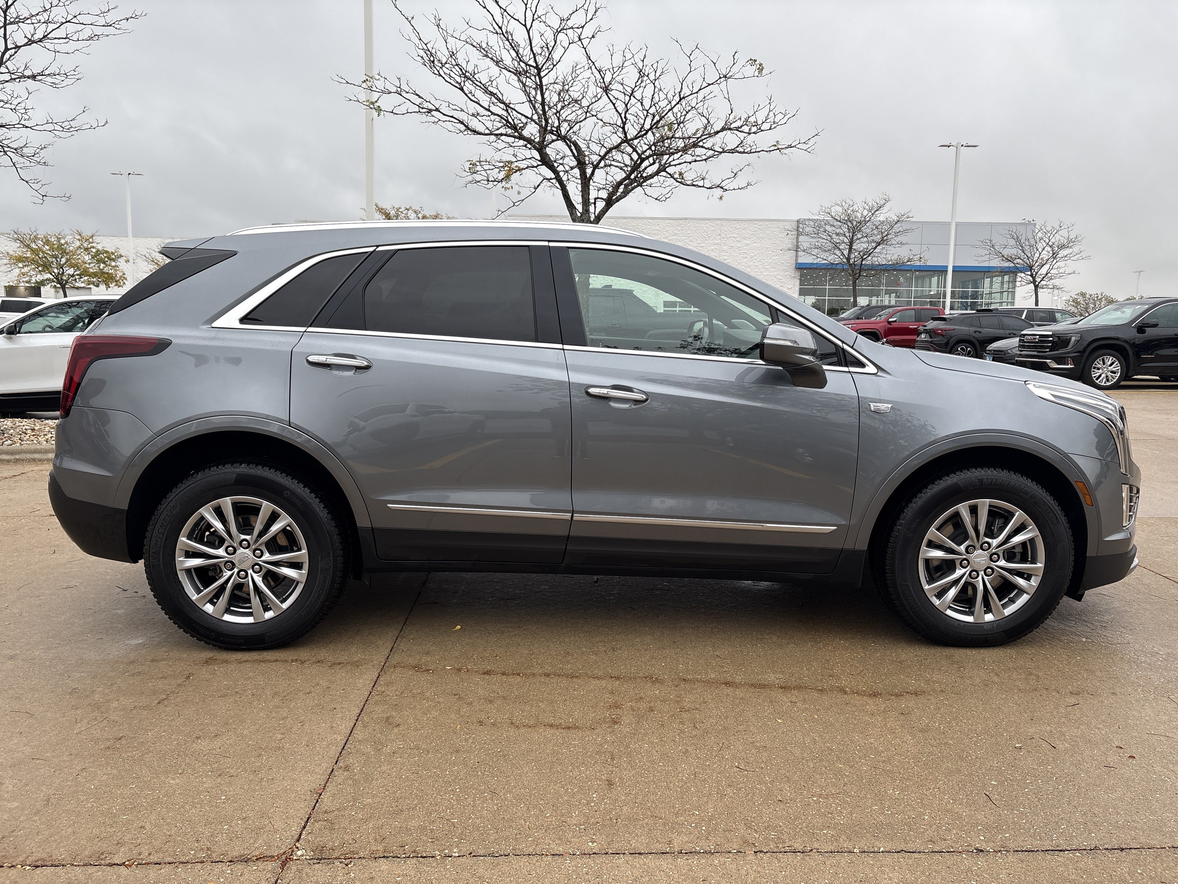 Used 2022 Cadillac XT5 Premium Luxury AWD/4WD image 9