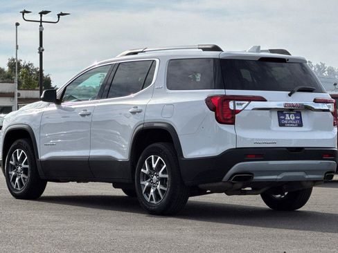 Used 2023 GMC Acadia SLT image 7