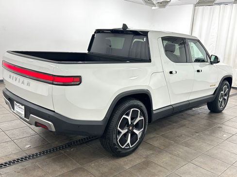 Used 2022 Rivian R1T Adventure AWD/4WD image 6
