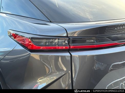 Used 2023 Lexus RZ 450e Premium image 9