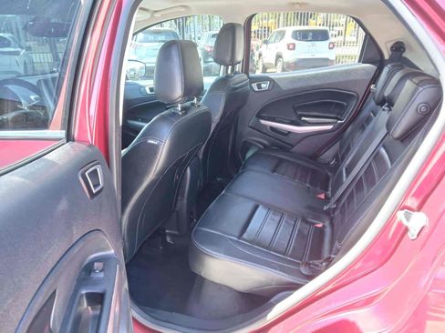 Used 2020 Ford EcoSport Titanium image 11