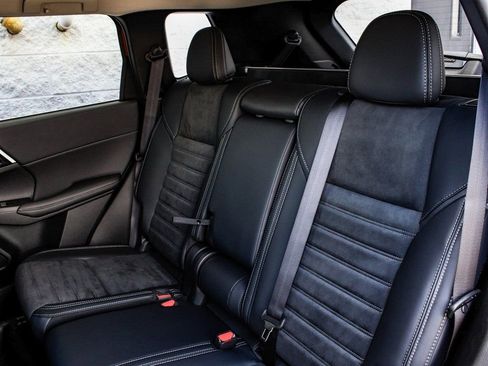 New 2025 Mitsubishi Outlander SE AWD/4WD image 33