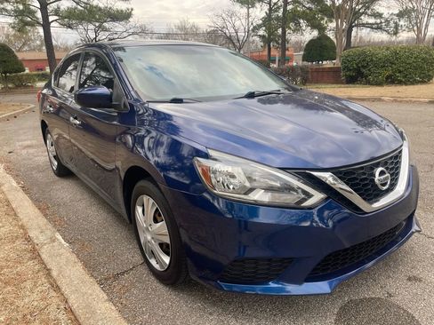 Used 2018 Nissan Sentra S image 7