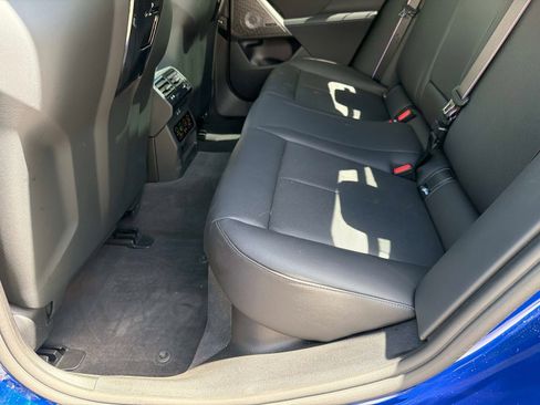 Used 2025 BMW M5 image 31