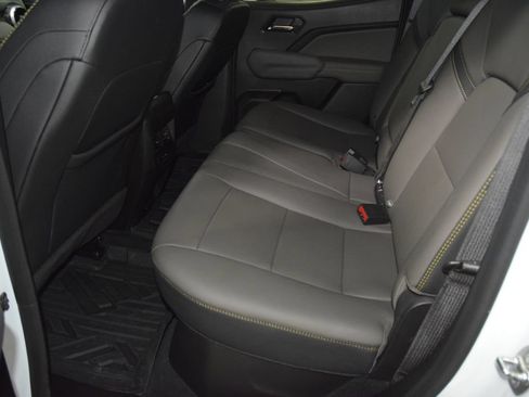 Used 2024 Chevrolet Colorado ZR2 w/ ZR2 Convenience Package III AWD/4WD image 46