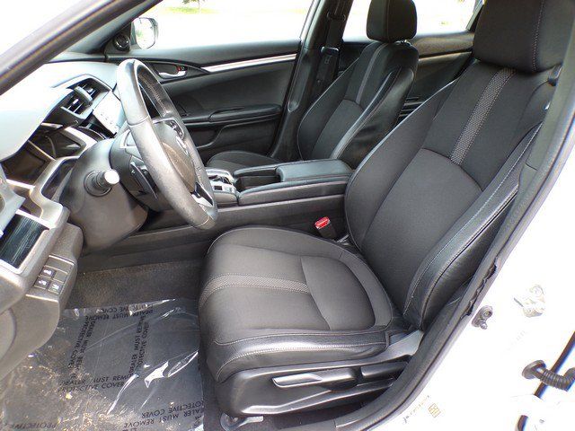 Used 2019 Honda Civic Sport image 9