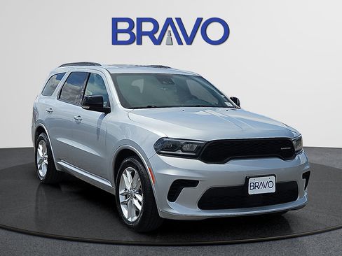 Used 2024 Dodge Durango GT RWD image 6