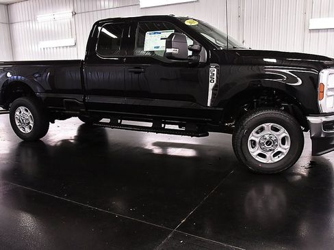 New 2026 Ford F350 XLT w/ 360-Degree Camera Package image 8