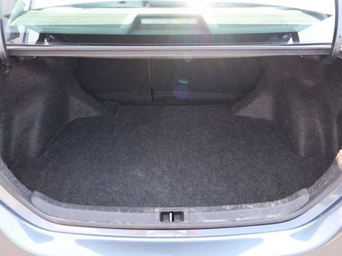 Used 2016 Toyota Corolla L FWD image 17