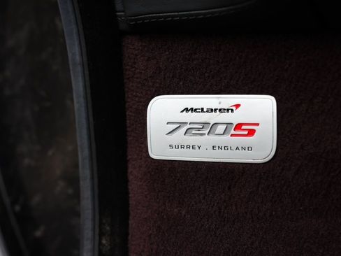 Used 2018 McLaren 720S Performance image 28