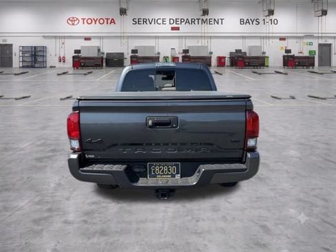 Used 2023 Toyota Tacoma SR5 w/ Technology Package AWD/4WD image 5