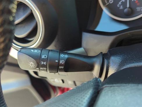Used 2022 Toyota Tacoma SR5 RWD image 14
