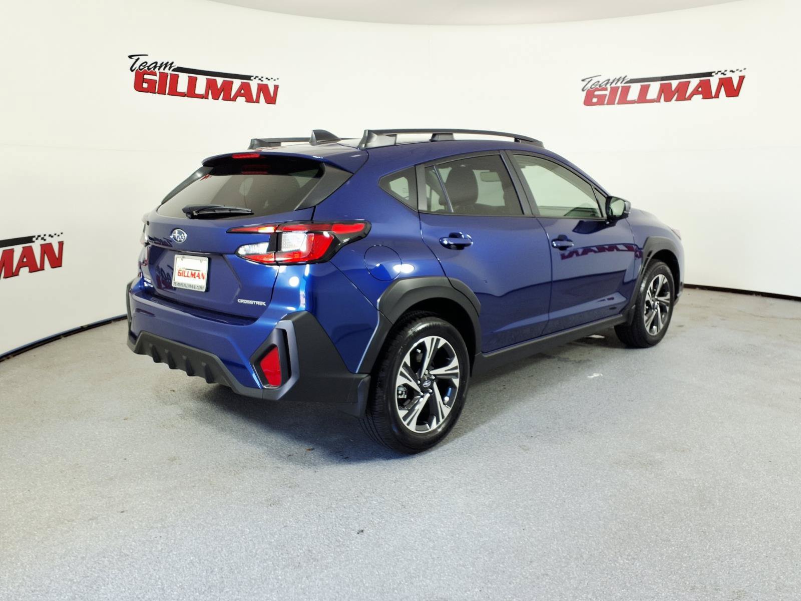 Used 2025 Subaru Crosstrek 2.5i Premium AWD/4WD image 3