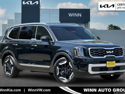 Certified 2025 Kia Telluride S
