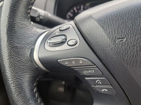 Used 2013 Nissan Pathfinder SV w/ Trailer Tow Pkg image 14