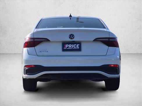 Used 2024 Volkswagen Jetta Sport FWD image 7