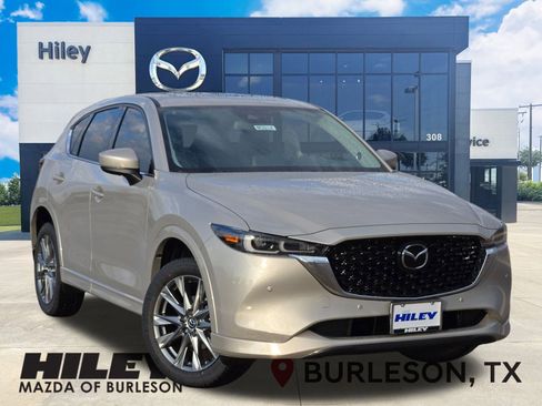 New 2025 MAZDA CX-5 AWD 2.5 S w/ Premium Plus Pkg image 2