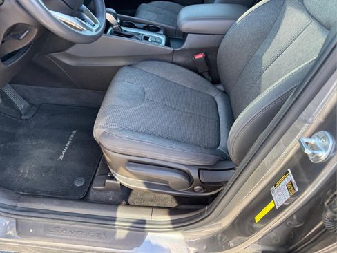 Used 2020 Hyundai Santa Fe SE FWD image 6