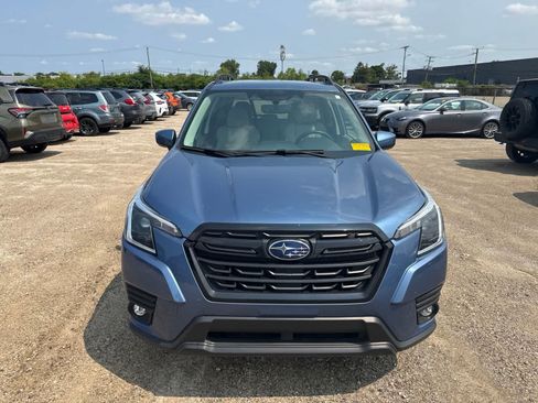 Used 2024 Subaru Forester Premium AWD/4WD image 10