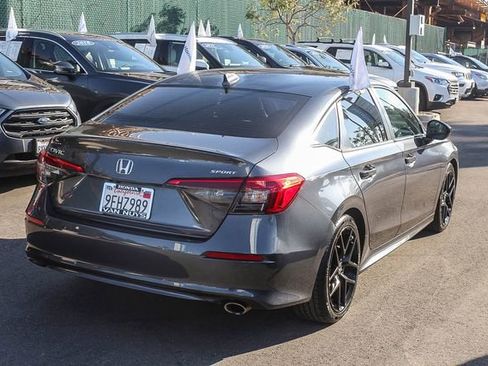 Used 2023 Honda Civic Sport image 5