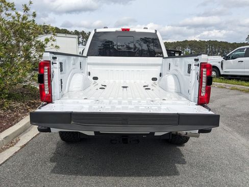 New 2024 Ford F250 Lariat w/ Lariat Ultimate Package image 13