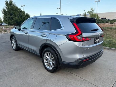 Used 2024 Honda CR-V EX image 39