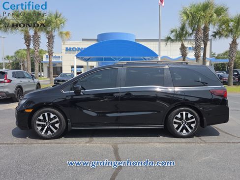 Certified 2025 Honda Odyssey EX-L image 2