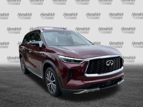 Used 2022 INFINITI QX60 Sensory w/ Cargo Package FWD image 2