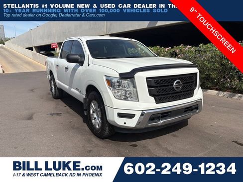 Used 2021 Nissan Titan SV w/ SV Convenience Package RWD image 1