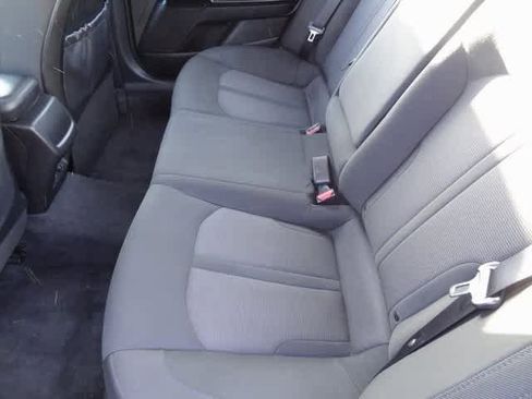 Used 2022 Kia K5 LXS image 7