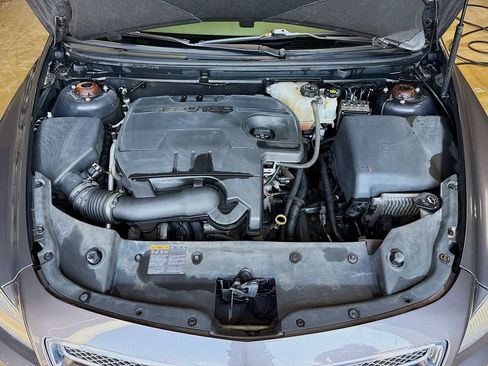 Used 2011 Chevrolet Malibu LS FWD image 25