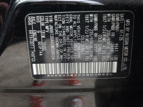 Used 2025 Nissan Rogue SV w/ SV Premium Package FWD image 33