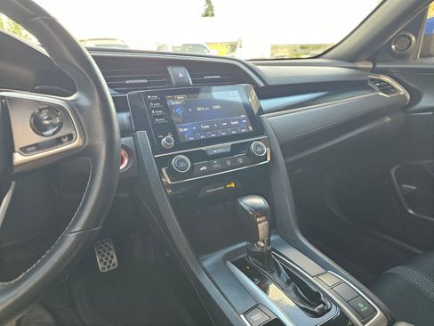 Used 2021 Honda Civic Sport image 28