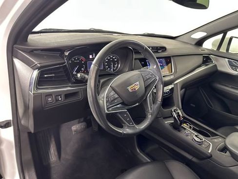 Used 2023 Cadillac XT5 Premium Luxury image 13