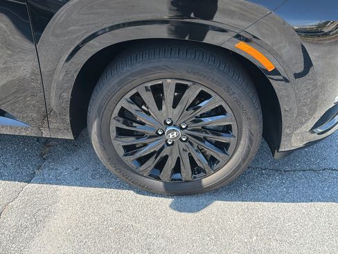 Certified 2025 Hyundai Palisade Calligraphy AWD/4WD image 13
