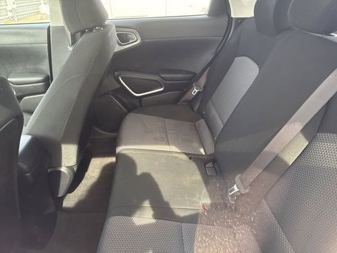 Used 2022 Kia Soul LX w/ Technology Package image 9