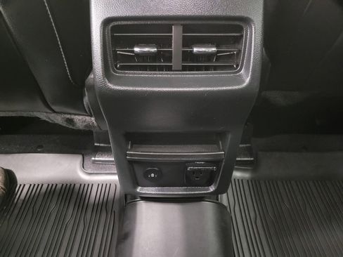 Used 2023 Ford Edge SEL w/ Convenience Package image 22