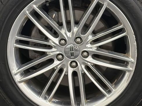 Used 2014 Lincoln MKT AWD w/ Equipment Group 201A image 5