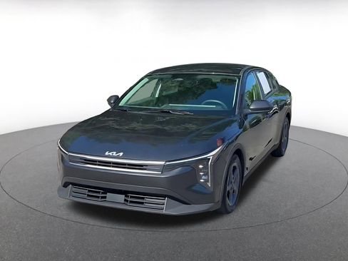Used 2025 Kia K4 FWD image 7