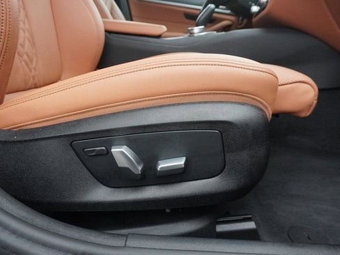 Used 2023 BMW 540i xDrive w/ Premium Package image 42