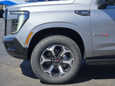 New 2026 GMC Yukon XL AT4 w/ AT4 Premium Plus Package image 5