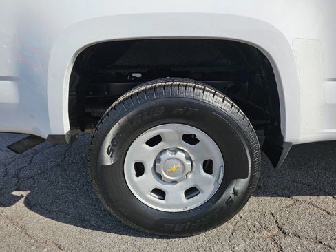 Used 2015 Chevrolet Colorado W/T image 5