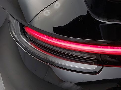 Used 2024 Porsche 911 Carrera T image 32