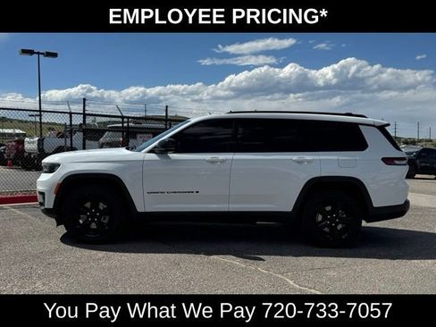 Used 2021 Jeep Grand Cherokee L Laredo AWD/4WD image 2