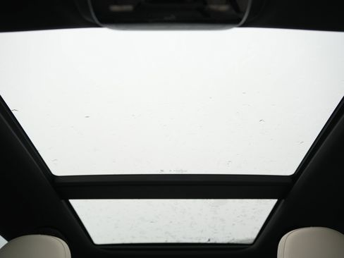 New 2026 Mercedes-Benz GLC 350e 4MATIC image 31