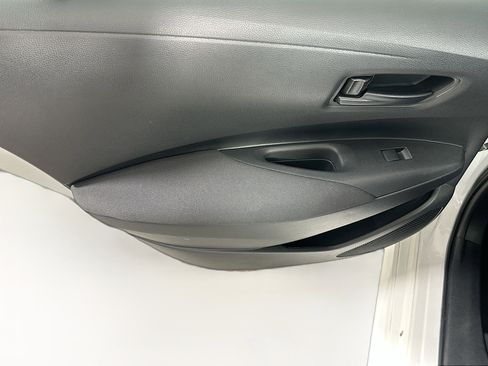 Used 2024 Toyota Corolla LE image 24