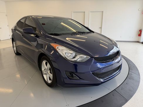 Used 2013 Hyundai Elantra GLS w/ Preferred Pkg image 1